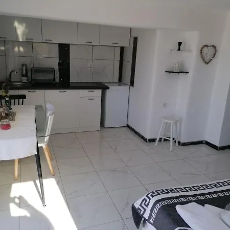Apartamento Zafiri Countryside 3